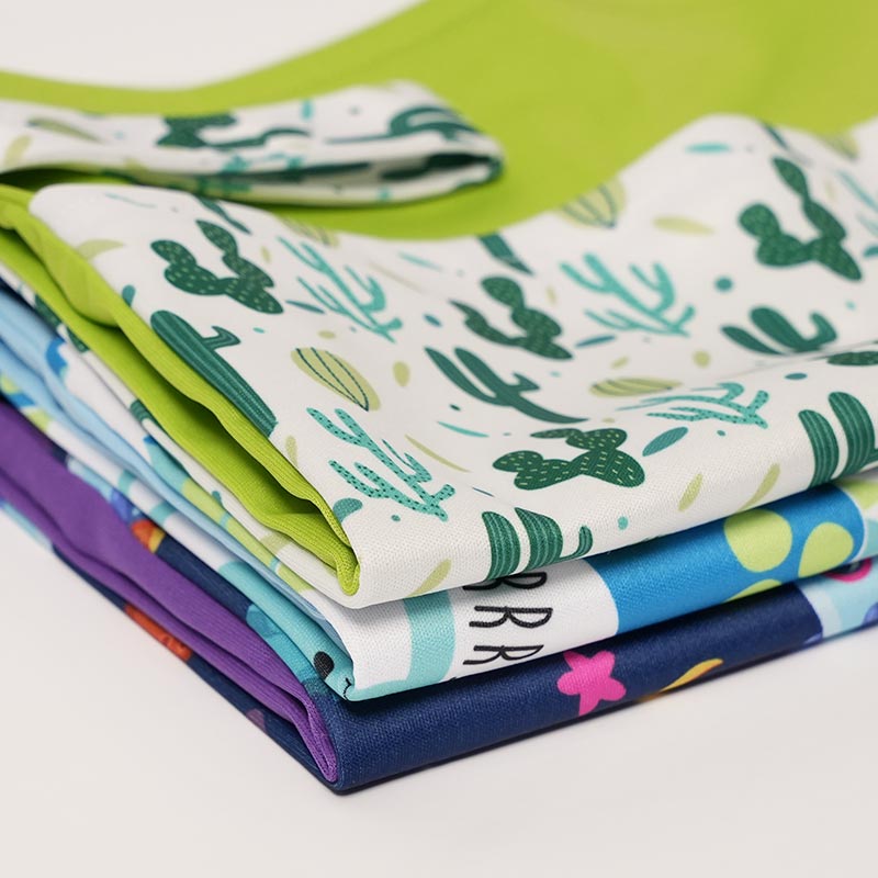 Close up on the leak-proof material used on the Loondie DuoDry Wet Bag. 